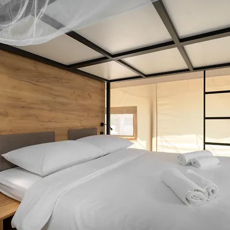 Banki Green Istrian Village - & Glamping Tents Camping Basici