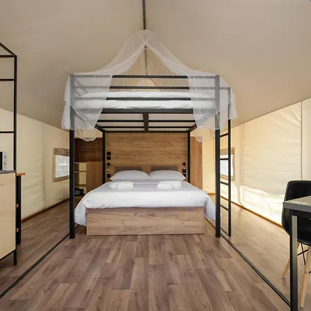 Banki Green Istrian Village - & Glamping Tents Camping Basici