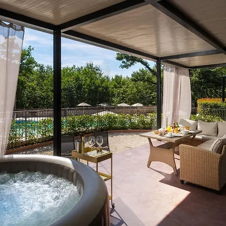 Camping Banki Green Istrian Village - & Glamping Tents Basici